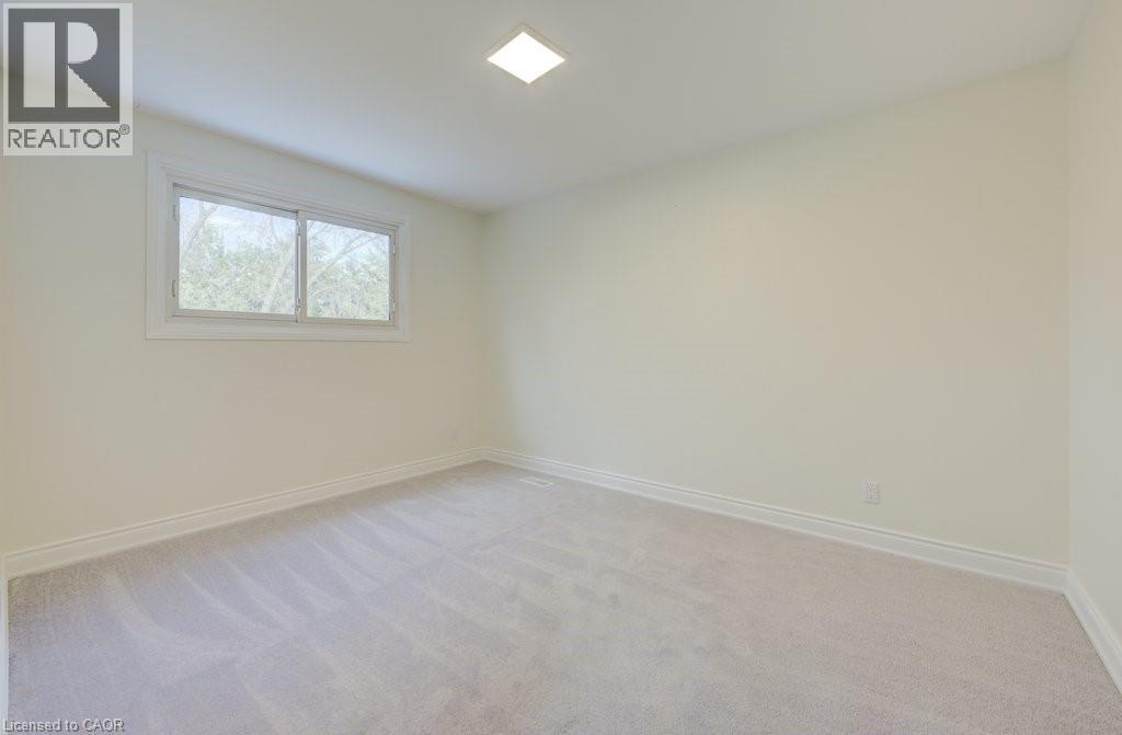 582 Chamberlain Road, Burlington, Ontario  L7L 2V5 - Photo 19 - 40766297