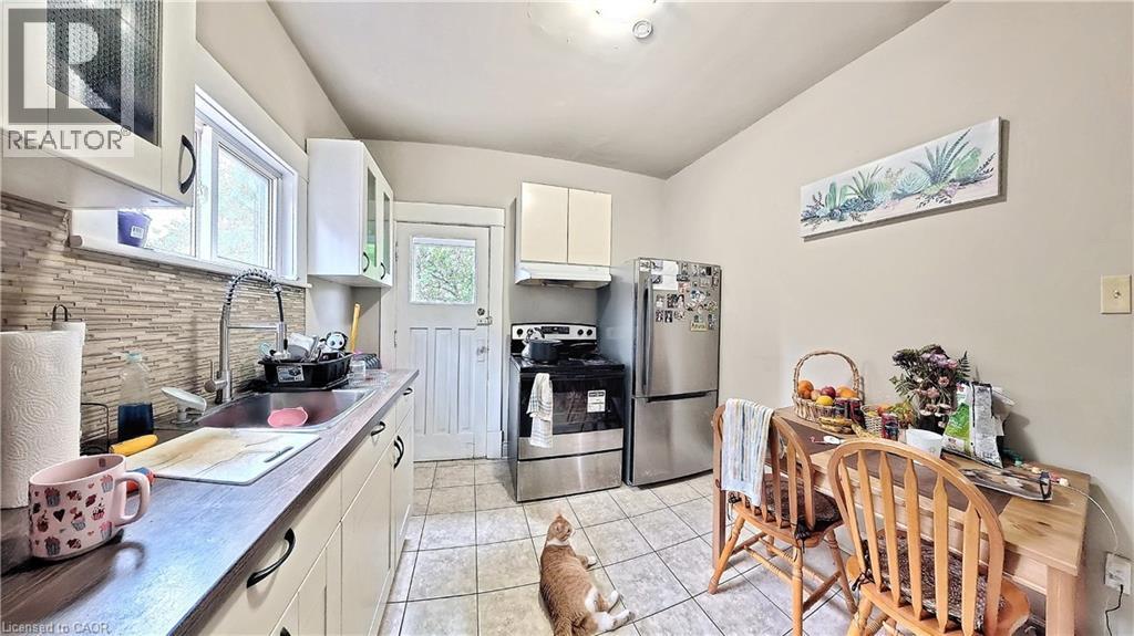 25 Spadina Avenue, Hamilton, Ontario  L8M 2W8 - Photo 15 - 40780464