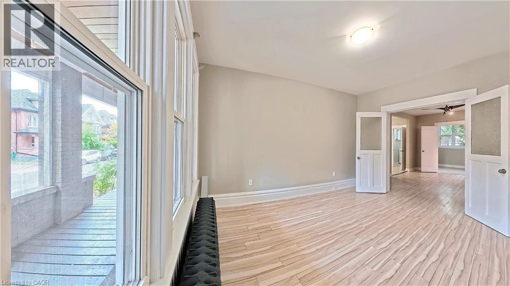 25 Spadina Avenue, Hamilton, Ontario  L8M 2W8 - Photo 5 - 40780464