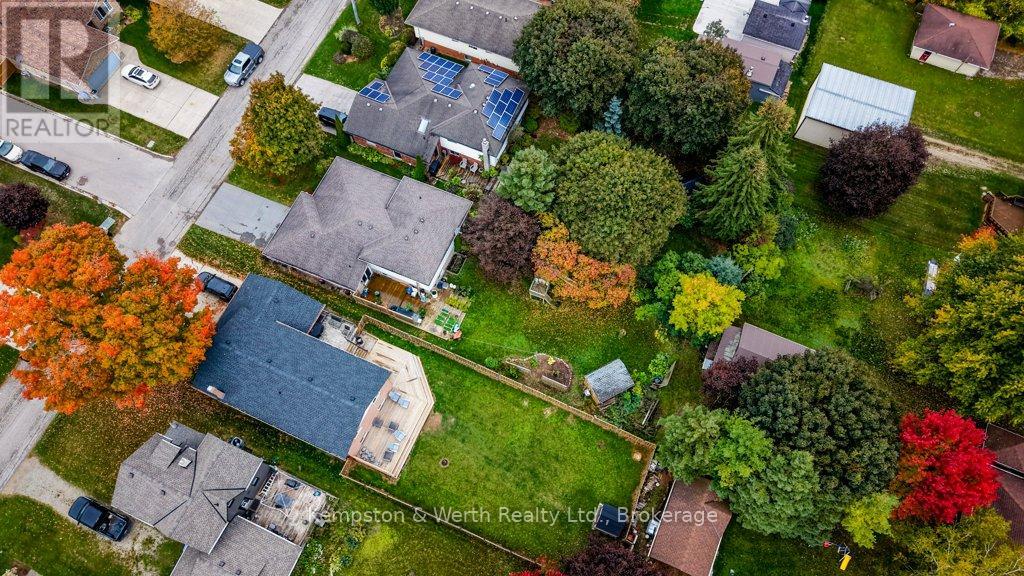 750 Edgar Street, North Perth, Ontario  N4W 1H7 - Photo 32 - X12471065