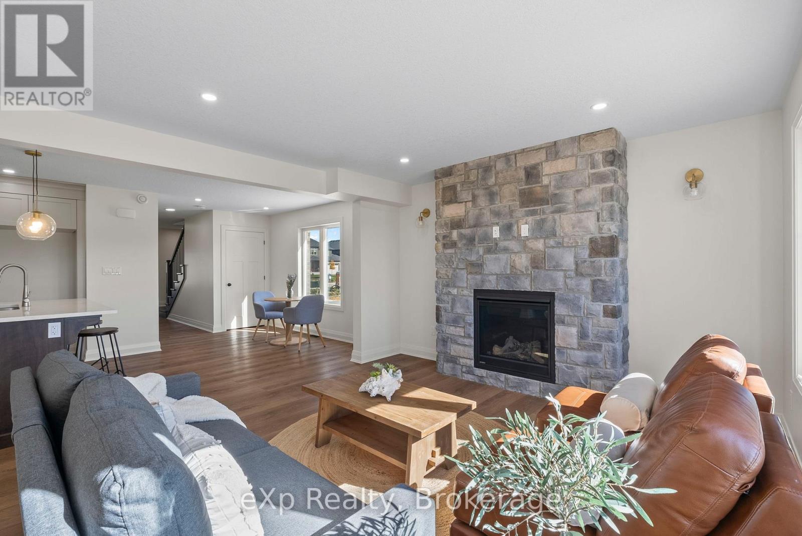 544 Newfoundland Street, Wellington North, Ontario  N0G 2L2 - Photo 20 - X12471455