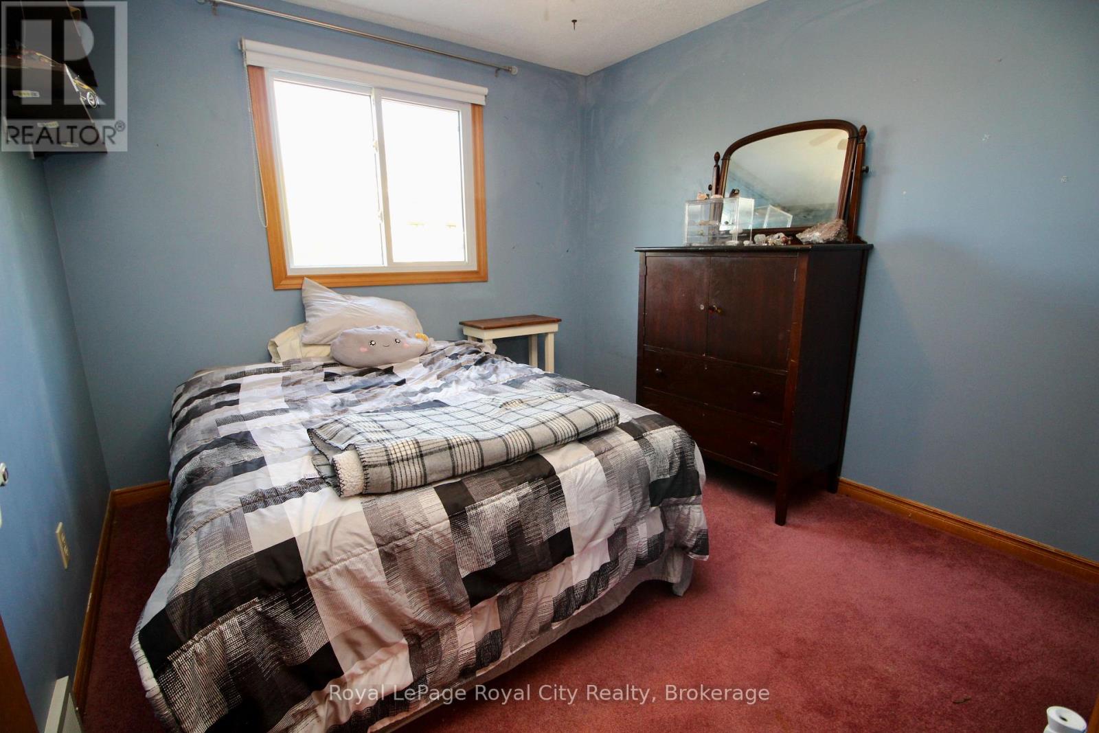 40 Shoemaker Crescent, Guelph, Ontario  N1K 1J6 - Photo 23 - X12471482