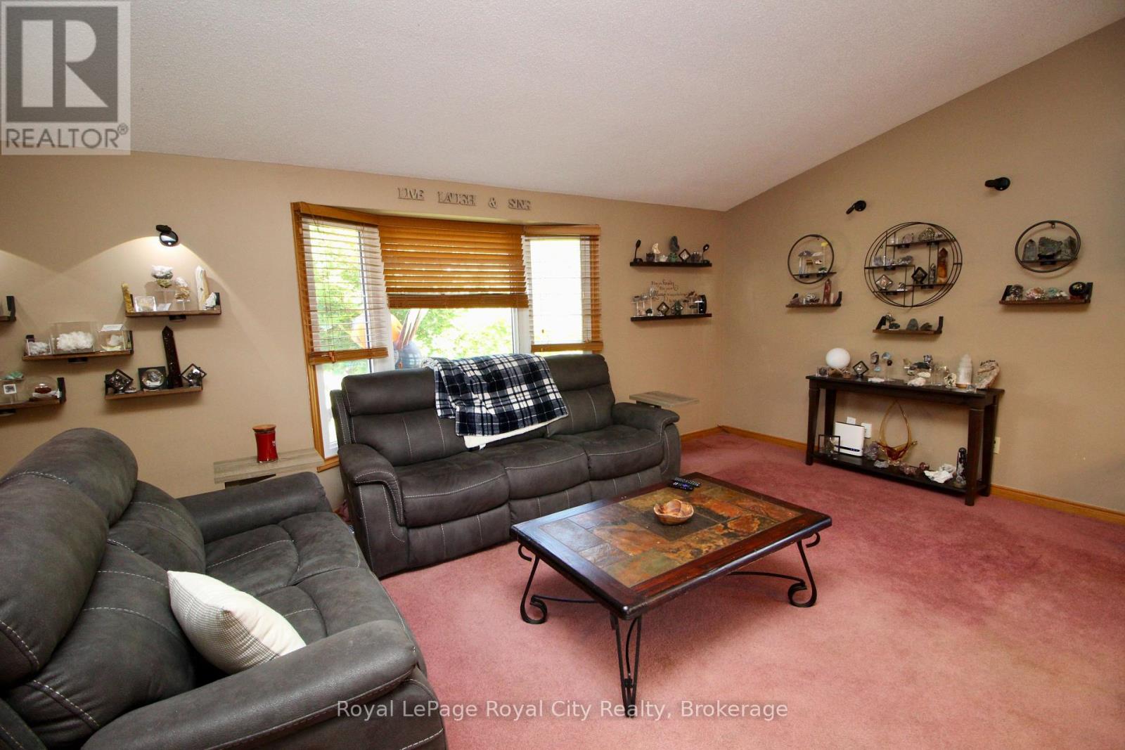40 Shoemaker Crescent, Guelph, Ontario  N1K 1J6 - Photo 26 - X12471482