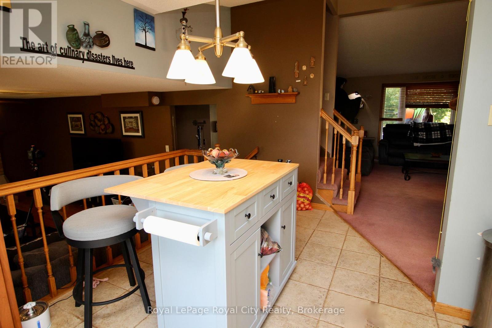 40 Shoemaker Crescent, Guelph, Ontario  N1K 1J6 - Photo 39 - X12471482