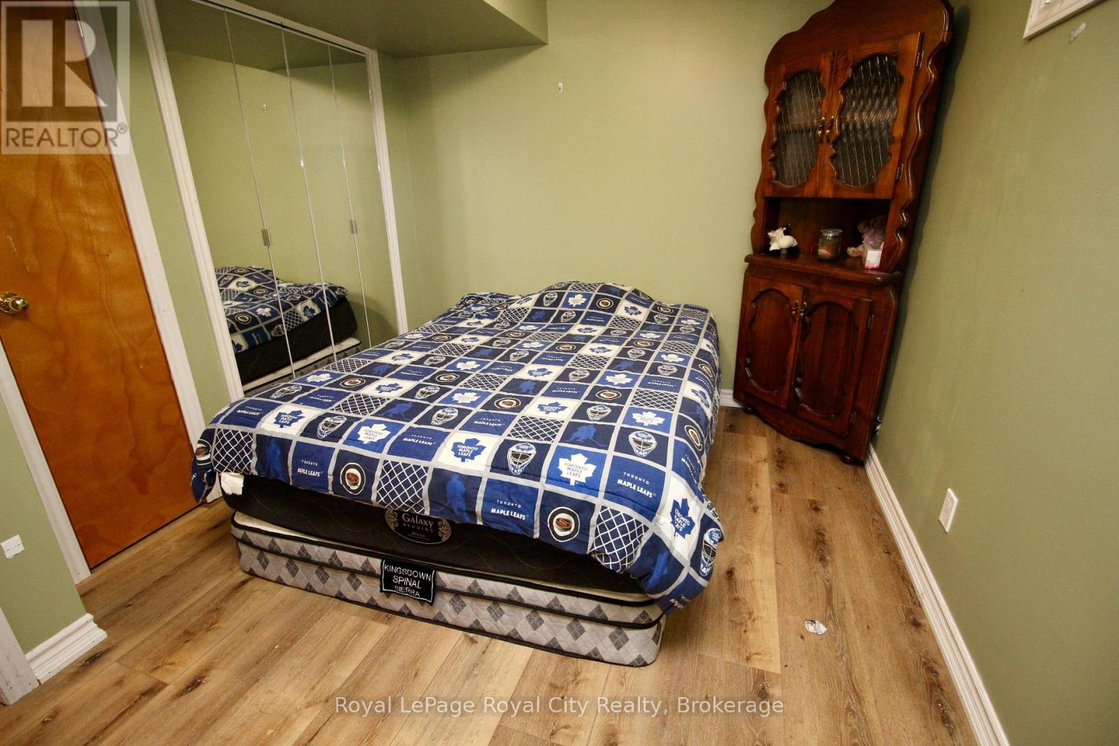 40 Shoemaker Crescent, Guelph, Ontario  N1K 1J6 - Photo 47 - X12471482