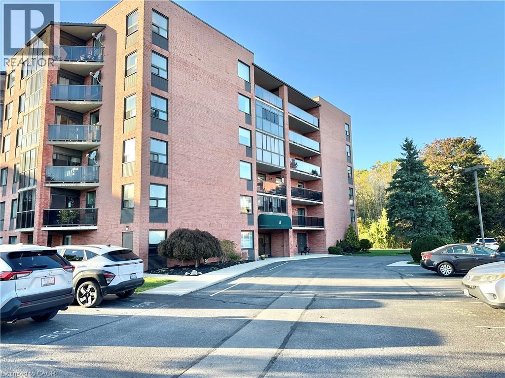 11 MILL POND Court Unit# 103, Simcoe, Ontario