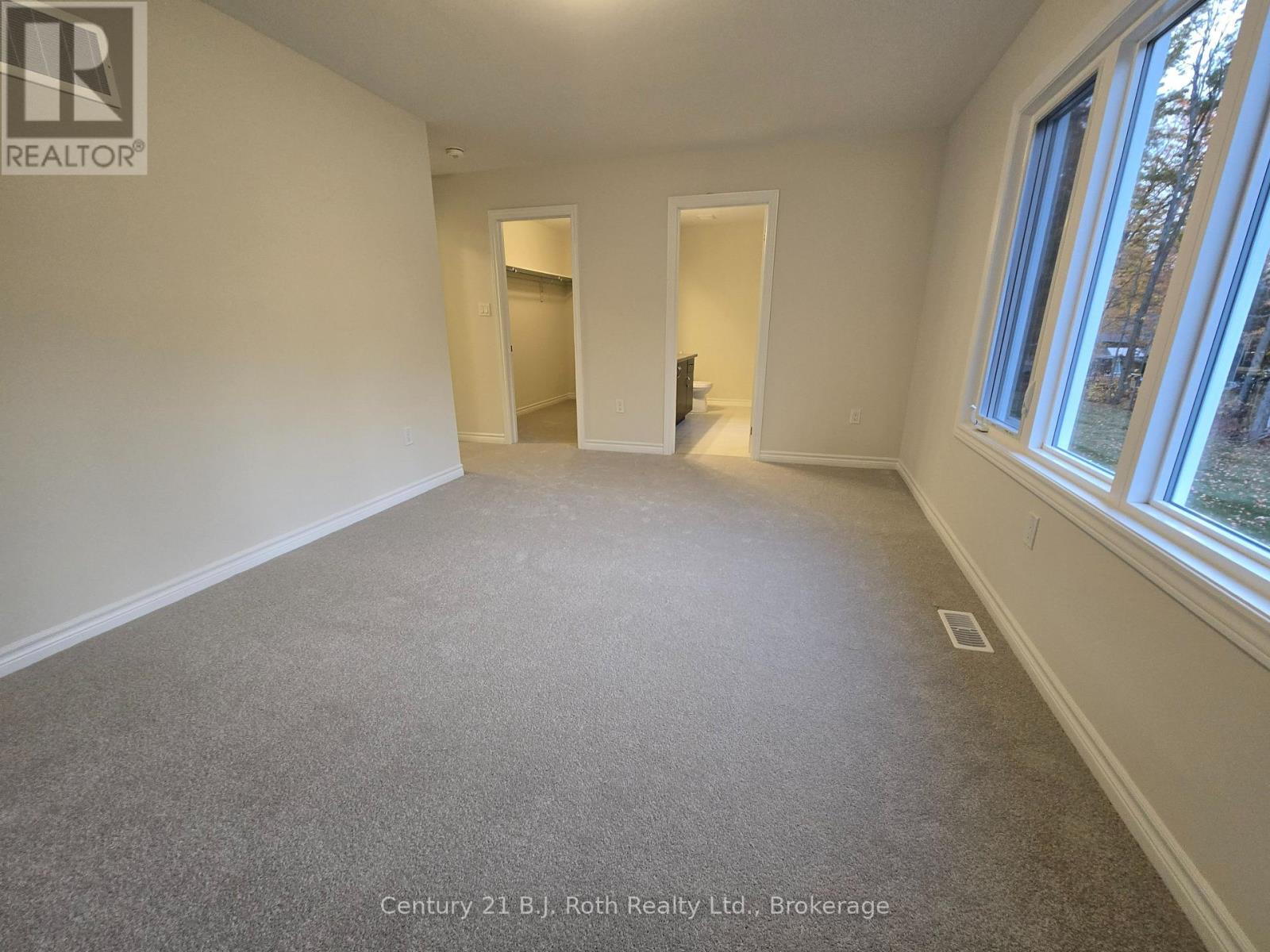 115 Beechwood Forest Lane, Gravenhurst, Ontario  P1P 0H8 - Photo 13 - X12472317