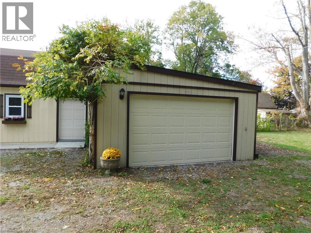 523 E Broad Street E, Dunnville, Ontario  N1A 1G7 - Photo 11 - 40780684