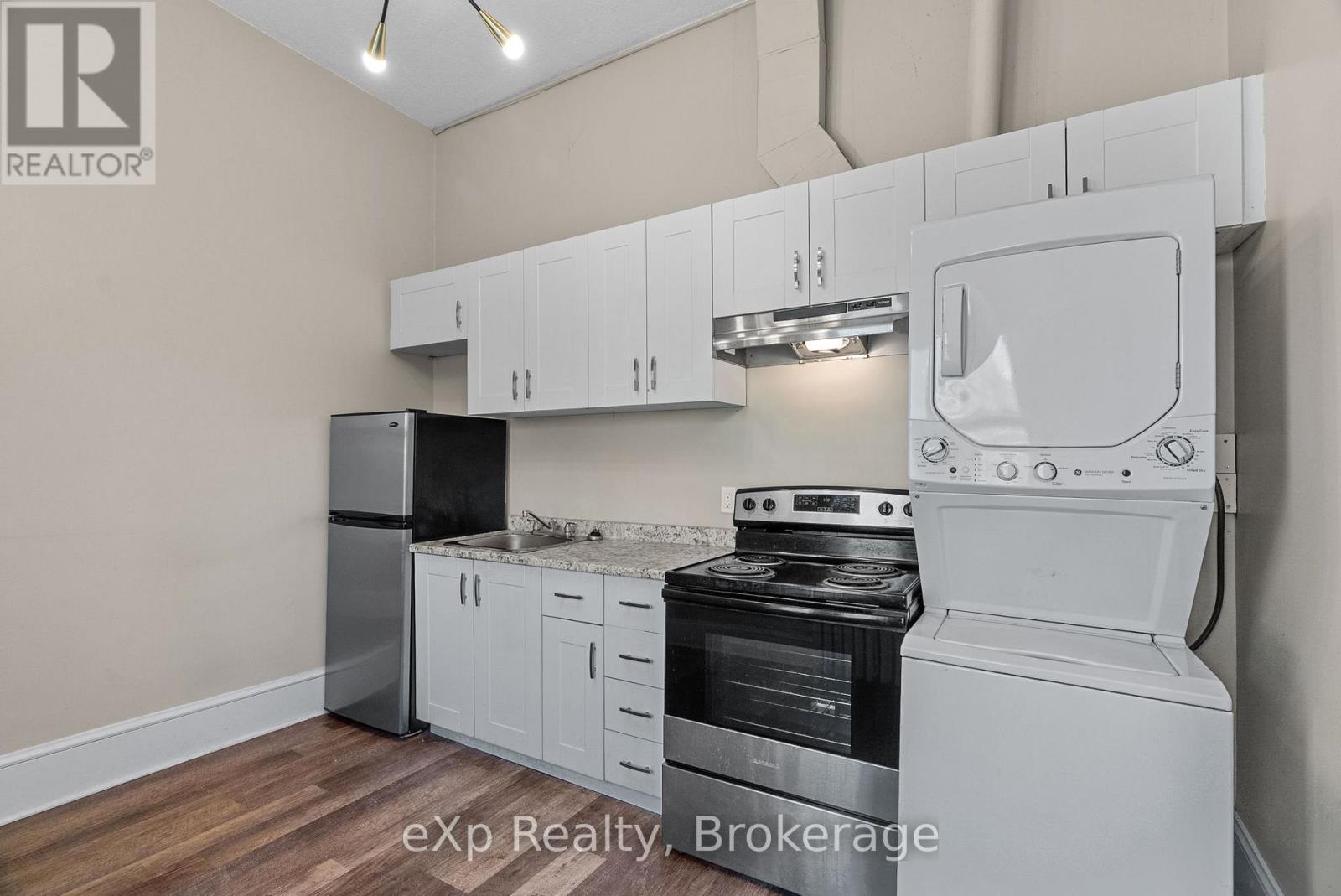 4 - 111 Church Street, Stratford, Ontario  N5A 2R3 - Photo 19 - X12473074