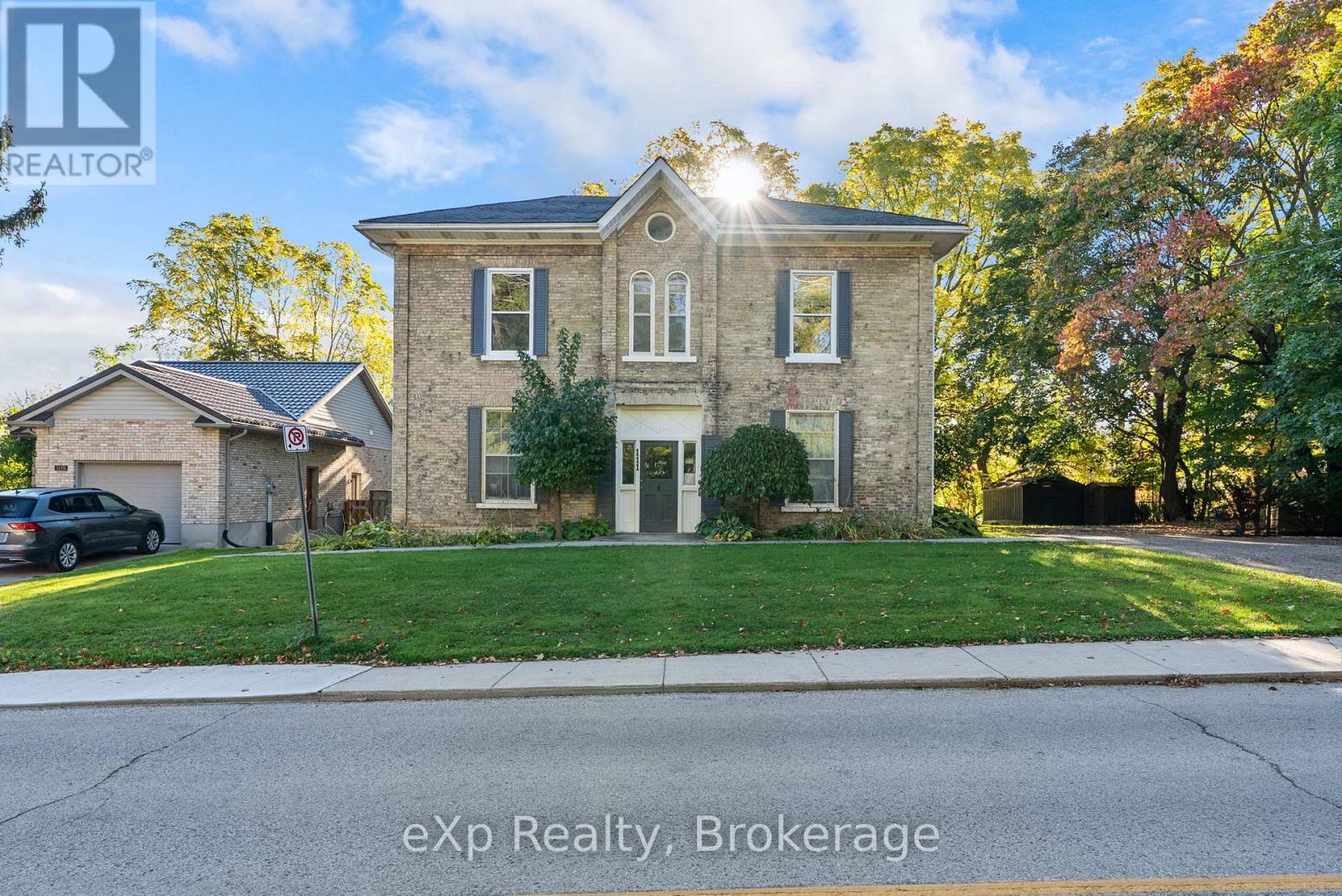 4 - 111 Church Street, Stratford, Ontario  N5A 2R3 - Photo 2 - X12473074