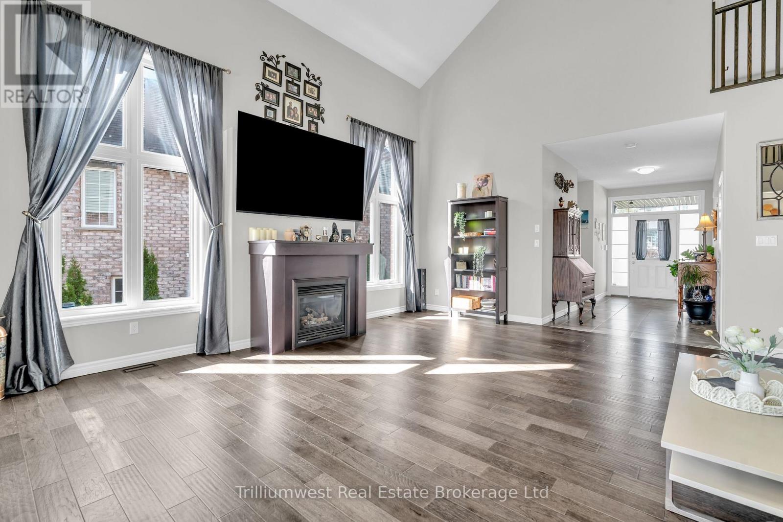 535 Woodbine Avenue, Kitchener, Ontario  N2R 1Y9 - Photo 11 - X12473139