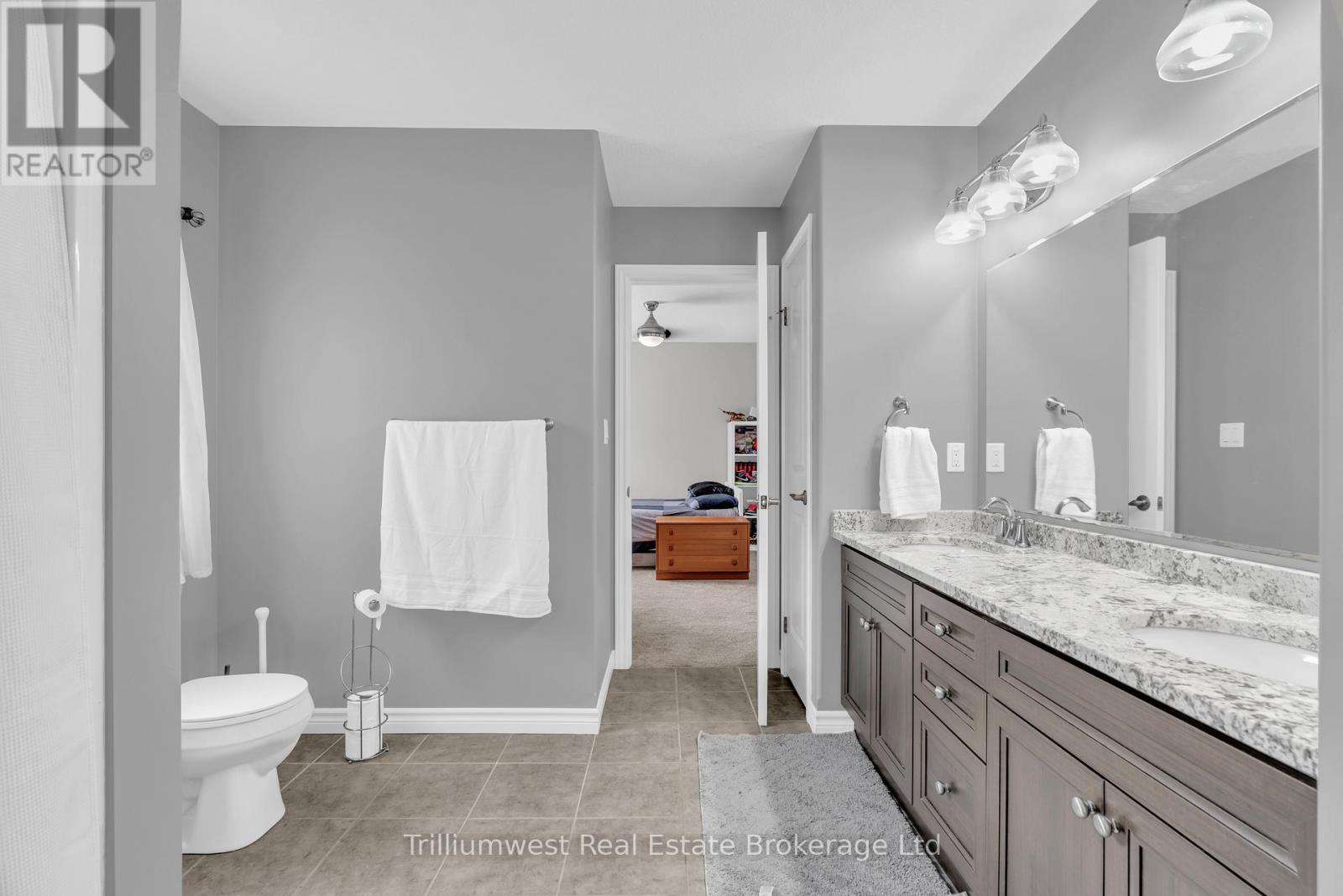 535 Woodbine Avenue, Kitchener, Ontario  N2R 1Y9 - Photo 30 - X12473139