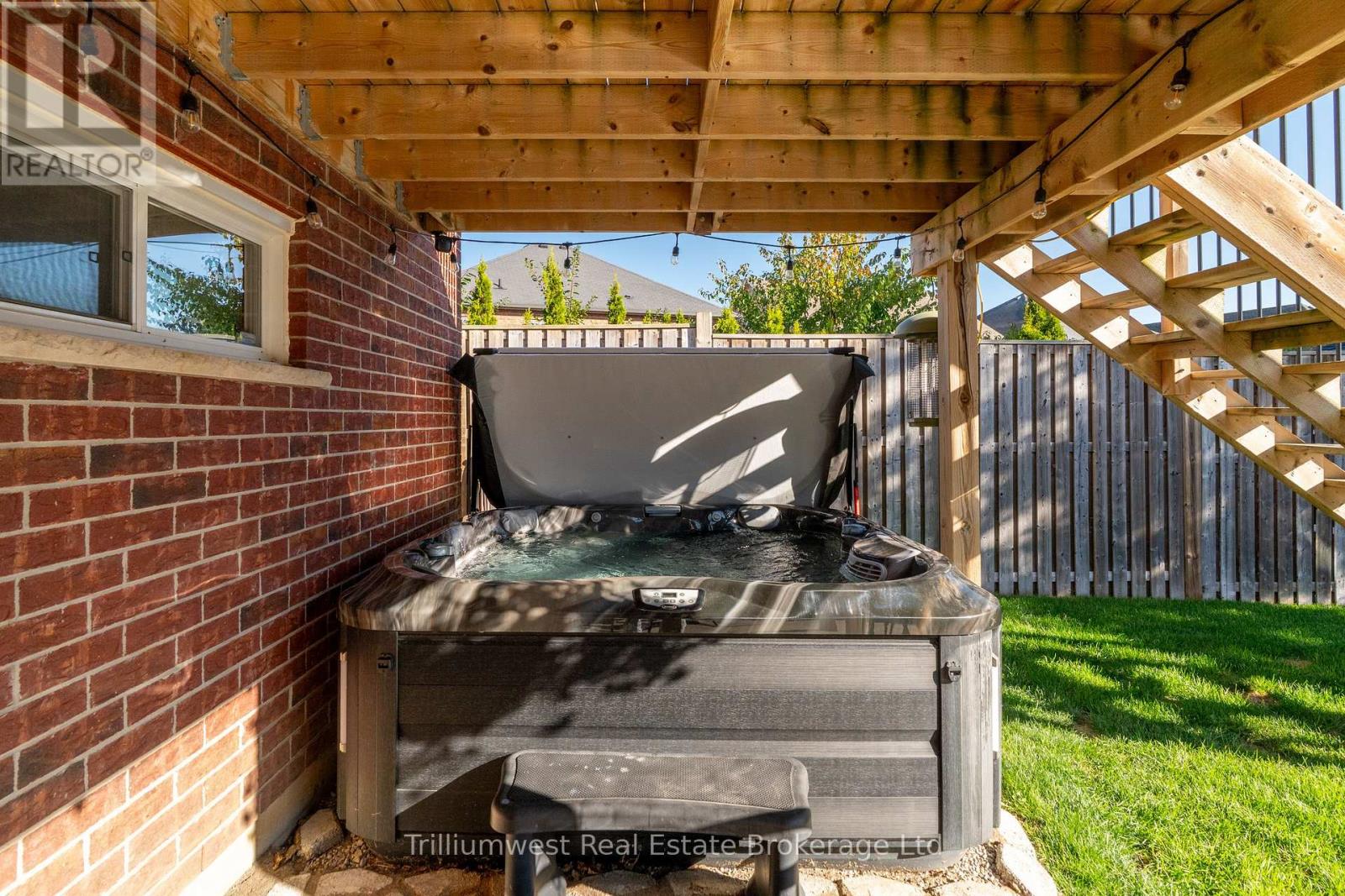 535 Woodbine Avenue, Kitchener, Ontario  N2R 1Y9 - Photo 40 - X12473139