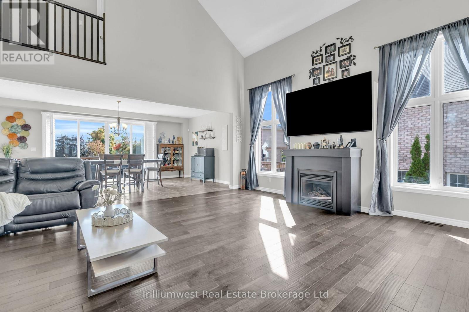 535 Woodbine Avenue, Kitchener, Ontario  N2R 1Y9 - Photo 9 - X12473139