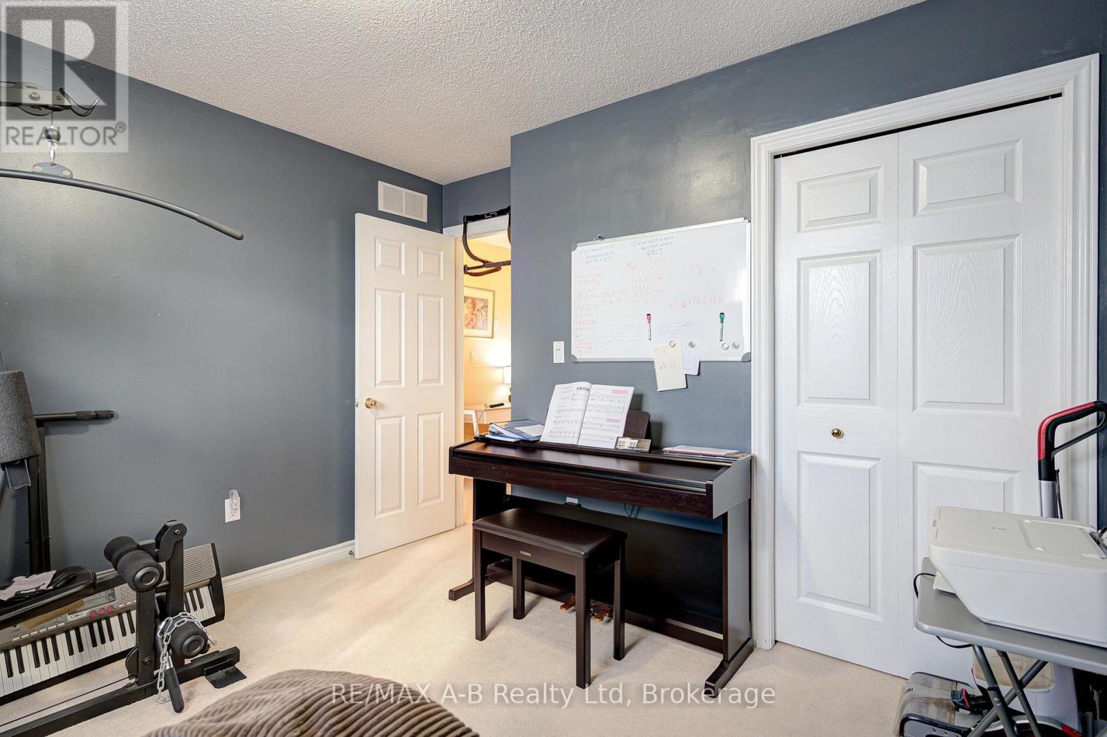 105 Maxwell Street, St. Marys, Ontario  N4X 0A2 - Photo 20 - X12473341