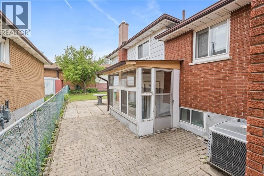 29 Juanita Drive Unit# Bsmt, Hamilton, Ontario  L9C 2G4 - Photo 2 - 40780738