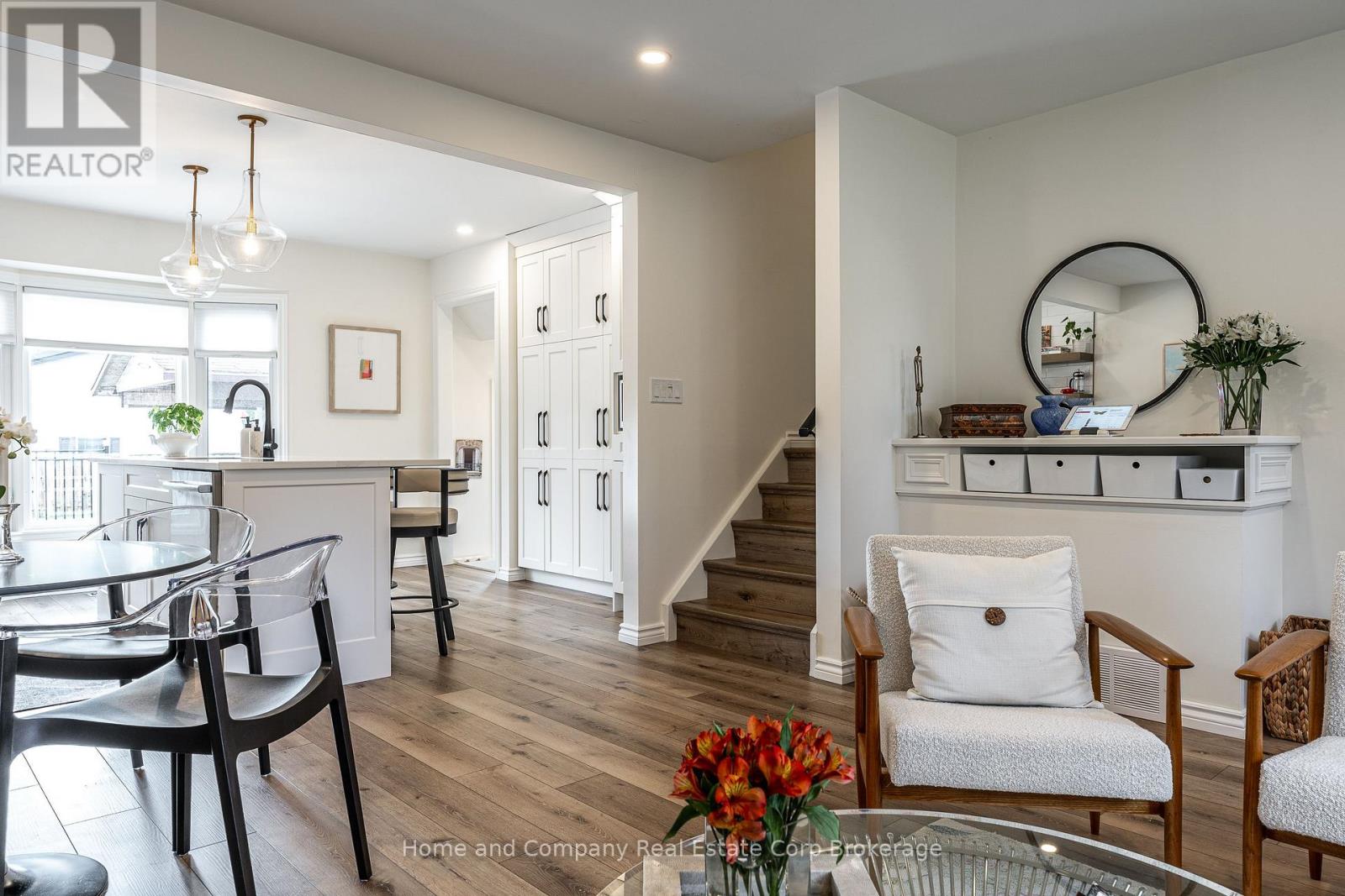 143 Greenwood Drive, Stratford, Ontario  N5A 7K3 - Photo 8 - X12473426