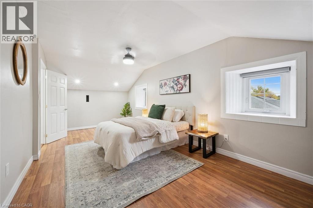 16-18 St Andrews Street, Cambridge, Ontario  N1S 1M4 - Photo 15 - 40779895