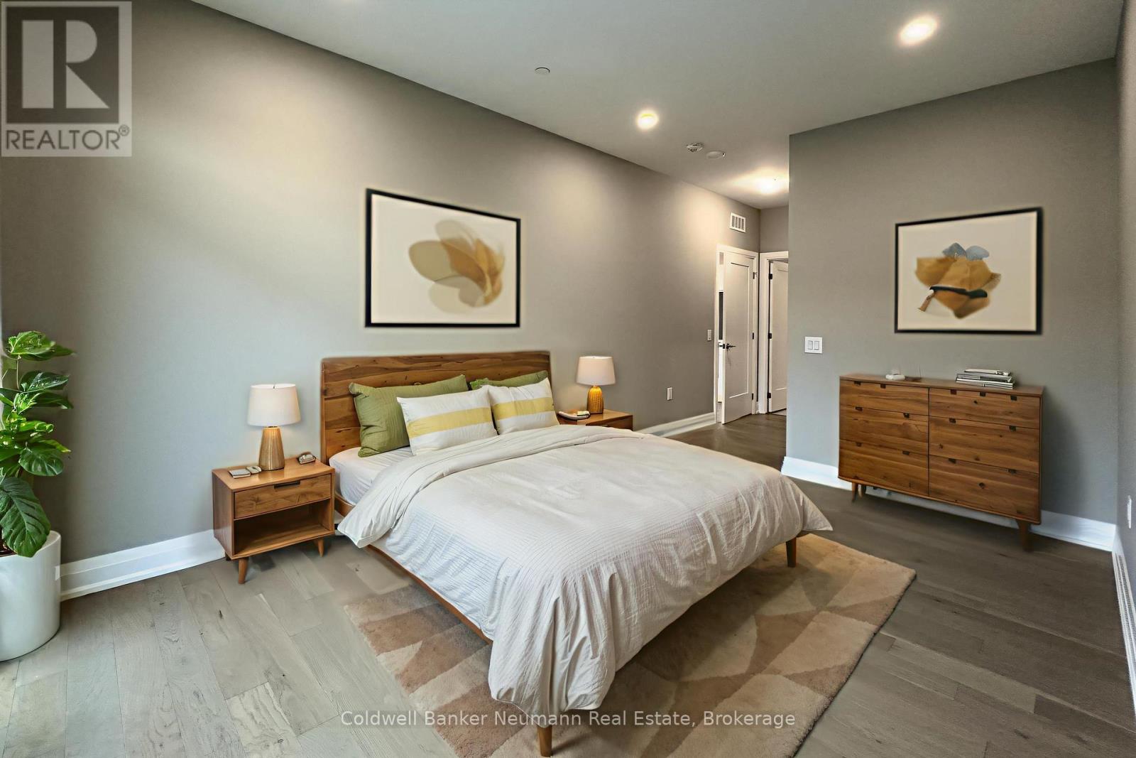 209 - 71 Wyndham Street S, Guelph, Ontario  N1E 5R3 - Photo 11 - X12473563