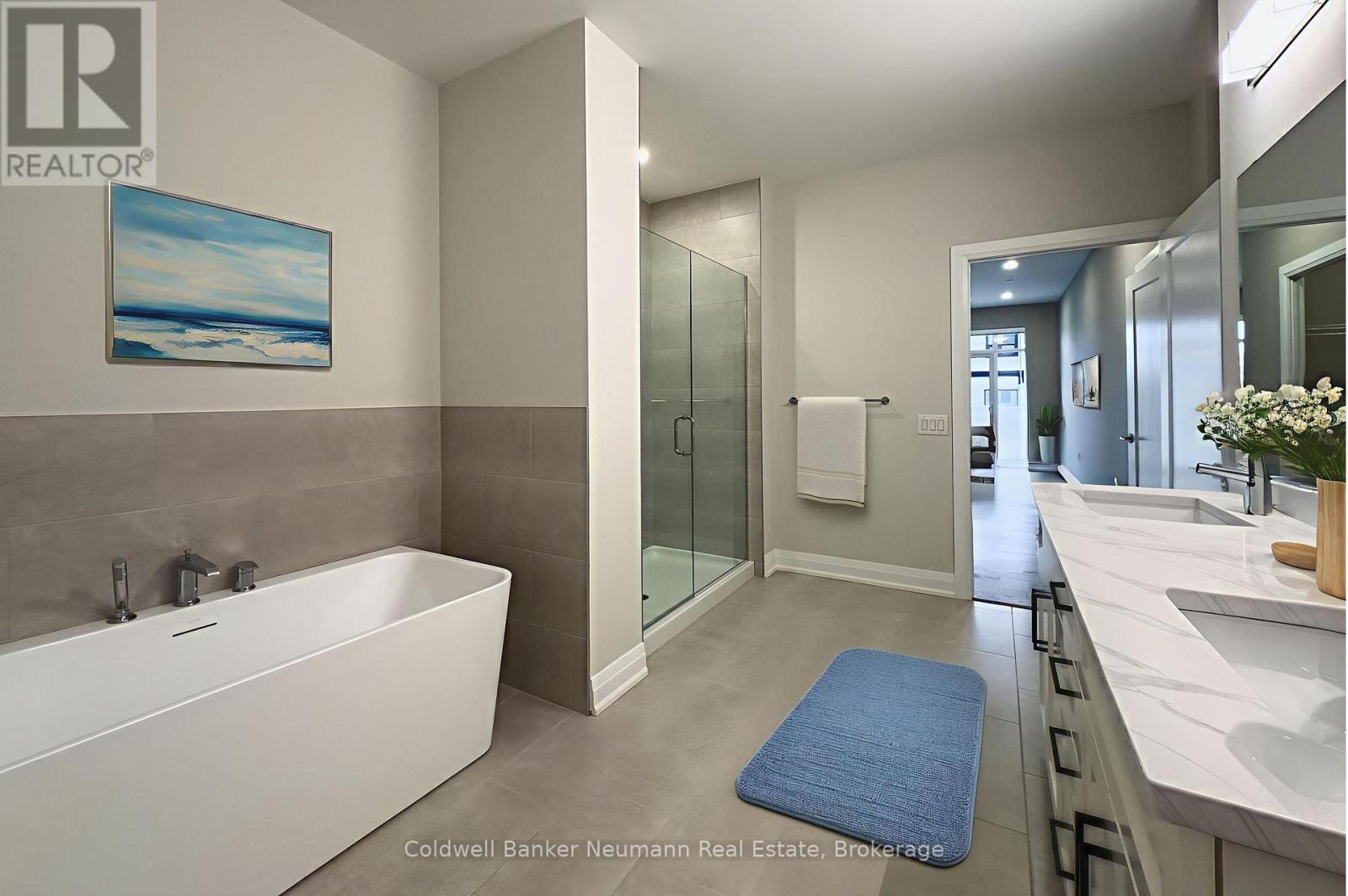 209 - 71 Wyndham Street S, Guelph, Ontario  N1E 5R3 - Photo 12 - X12473563