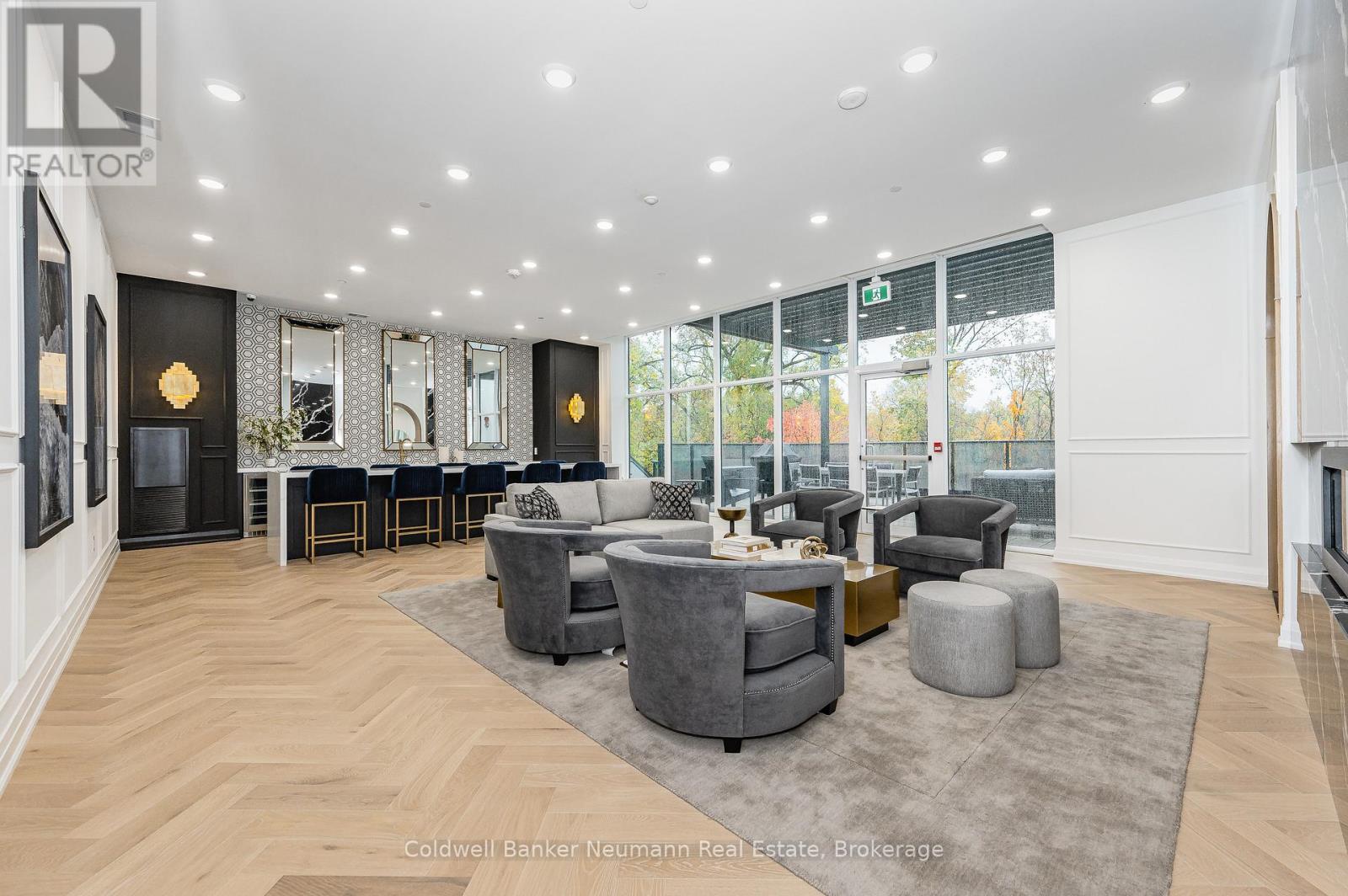 209 - 71 Wyndham Street S, Guelph, Ontario  N1E 5R3 - Photo 14 - X12473563