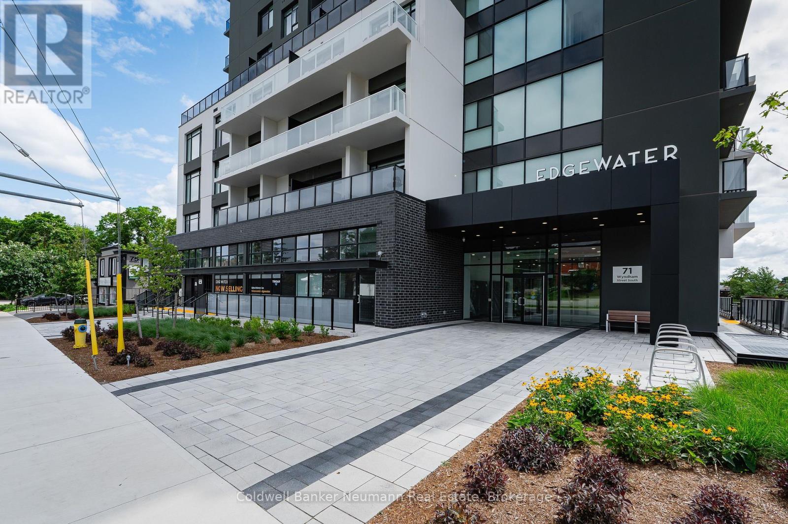 209 - 71 Wyndham Street S, Guelph, Ontario  N1E 5R3 - Photo 2 - X12473563