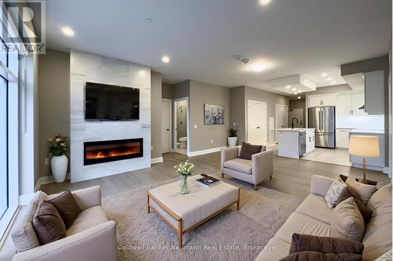 209 - 71 Wyndham Street S, Guelph, Ontario  N1E 5R3 - Photo 9 - X12473563