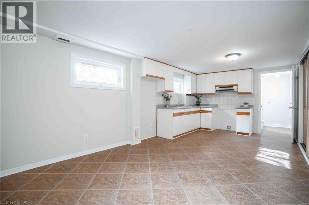 2559 Kingsberry Crescent, Mississauga, Ontario  L5B 2K7 - Photo 31 - 40780916