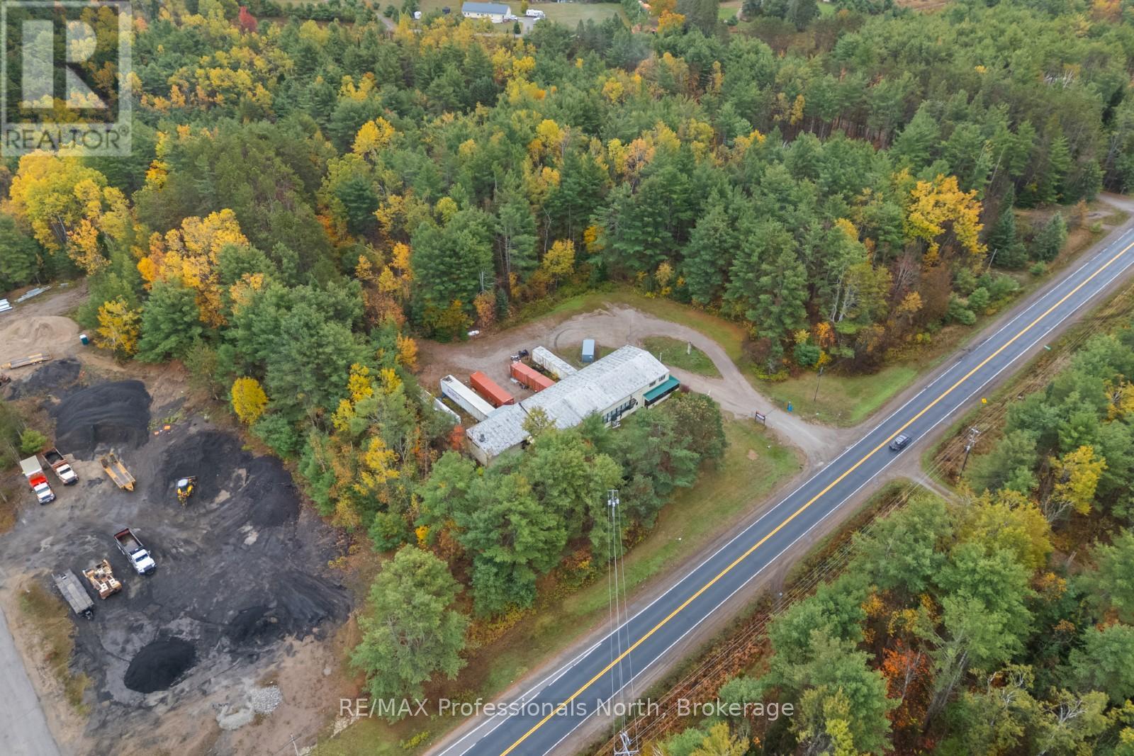 4538 County Road 121, Minden Hills, Ontario  K0M 2A1 - Photo 1 - X12473652