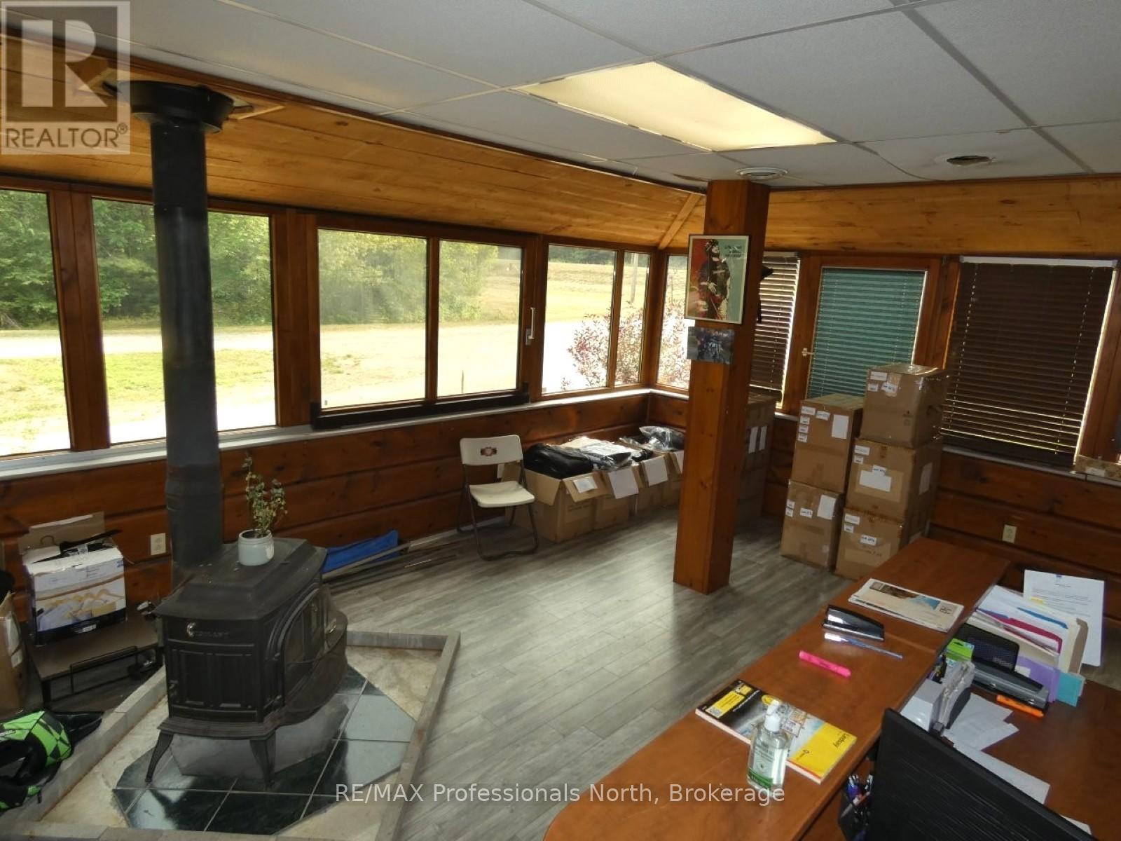 4538 County Road 121, Minden Hills, Ontario  K0M 2A1 - Photo 17 - X12473652