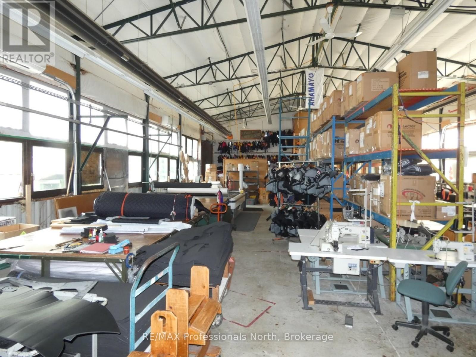 4538 County Road 121, Minden Hills, Ontario  K0M 2A1 - Photo 23 - X12473652