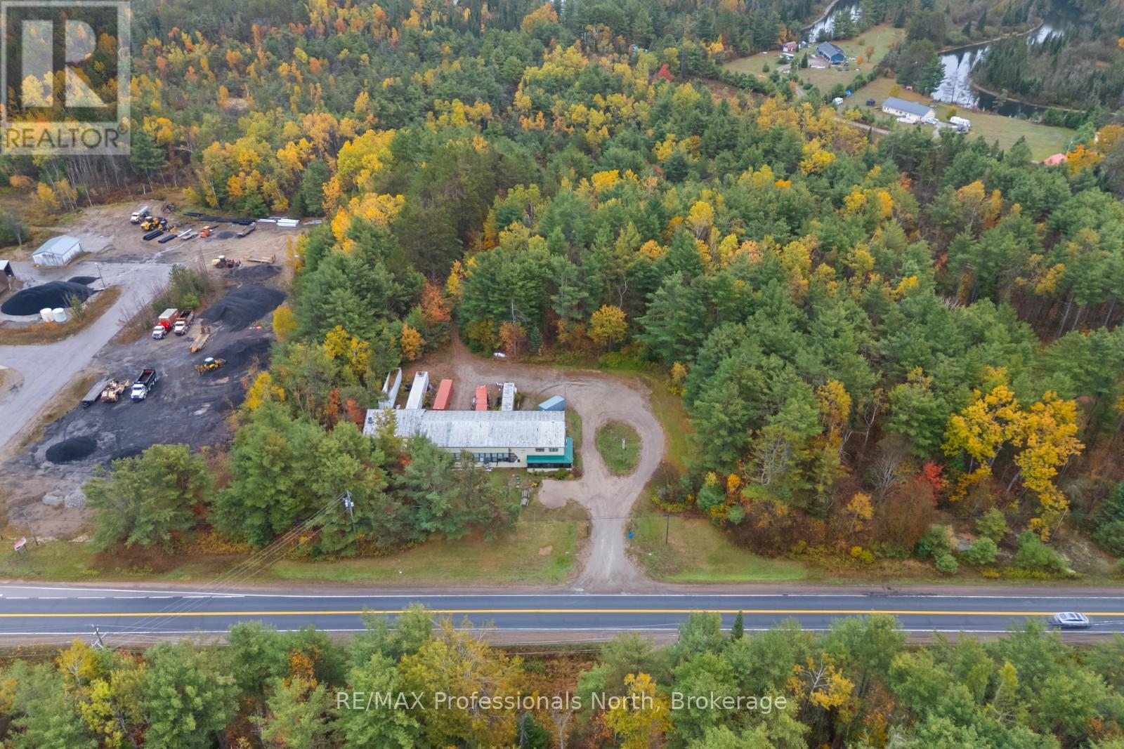 4538 County Road 121, Minden Hills, Ontario  K0M 2A1 - Photo 5 - X12473652