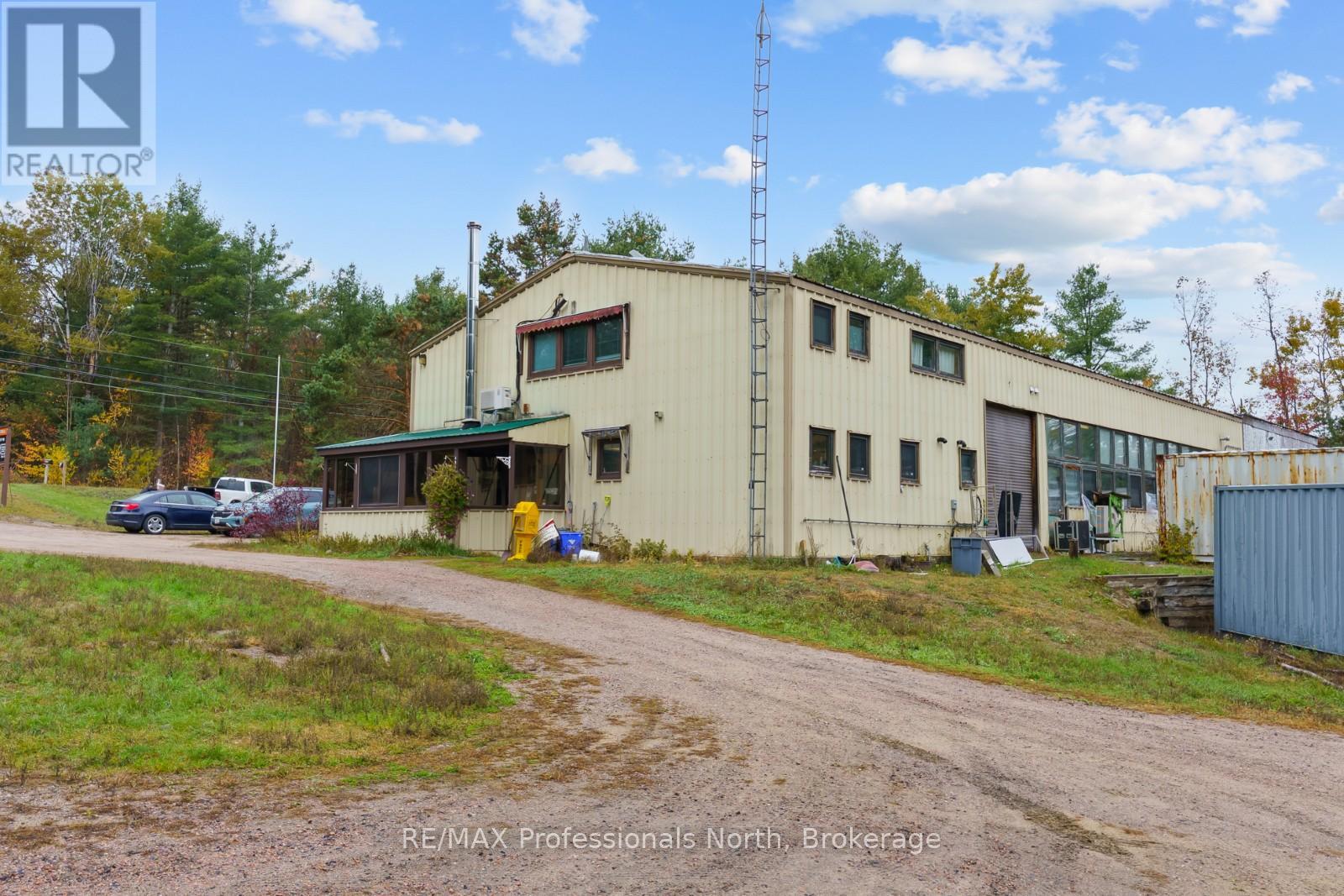 4538 County Road 121, Minden Hills, Ontario  K0M 2A1 - Photo 8 - X12473652