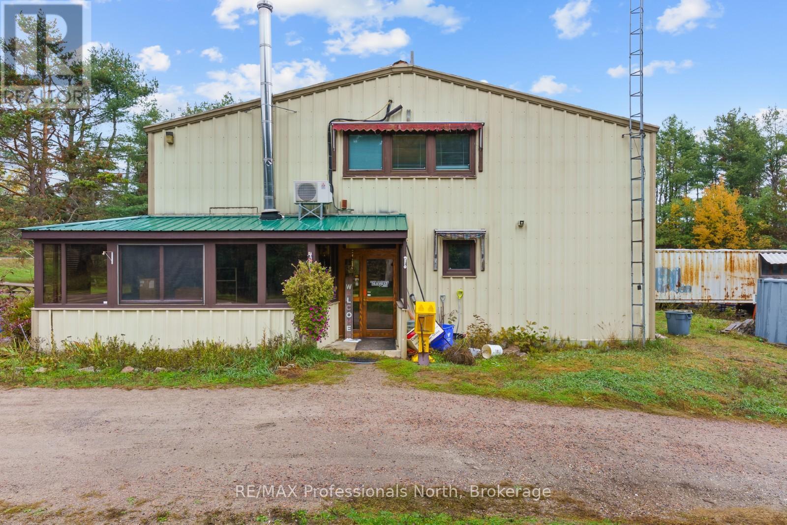 4538 County Road 121, Minden Hills, Ontario  K0M 2A1 - Photo 9 - X12473652