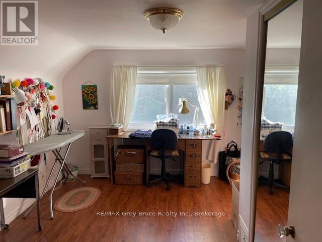 575 13th 'a' Street W, Owen Sound, Ontario  N4K 3X5 - Photo 15 - X12473660