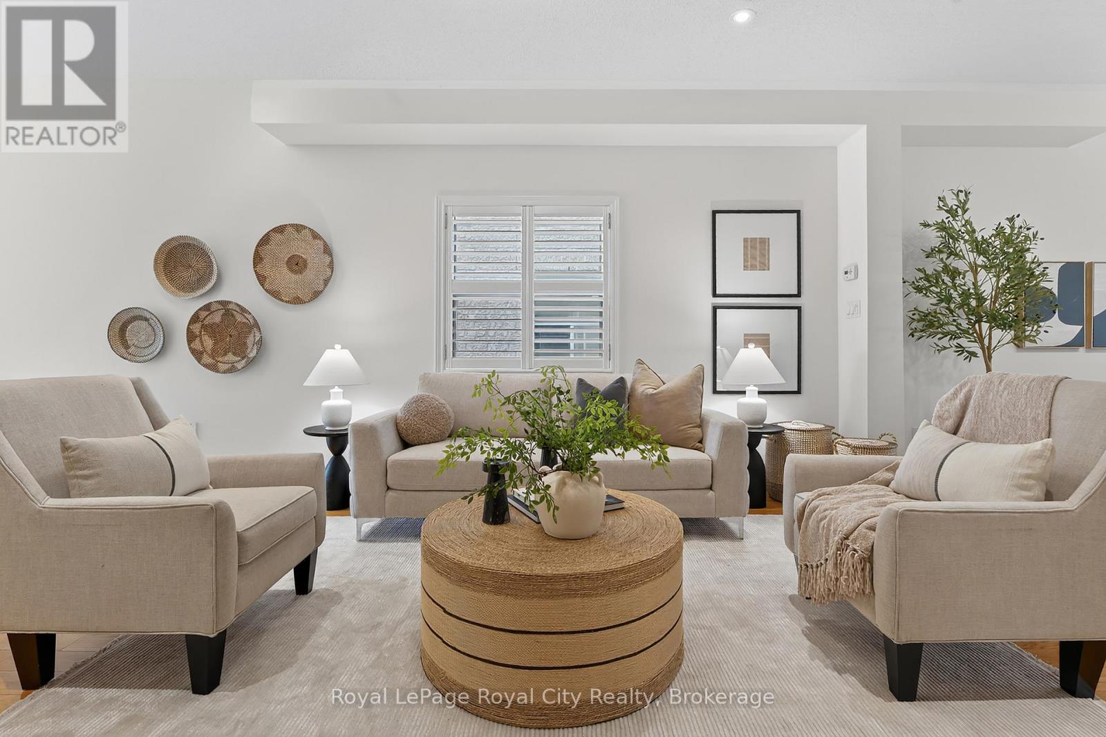 275 COMISKEY CRESCENT, Mississauga, Ontario