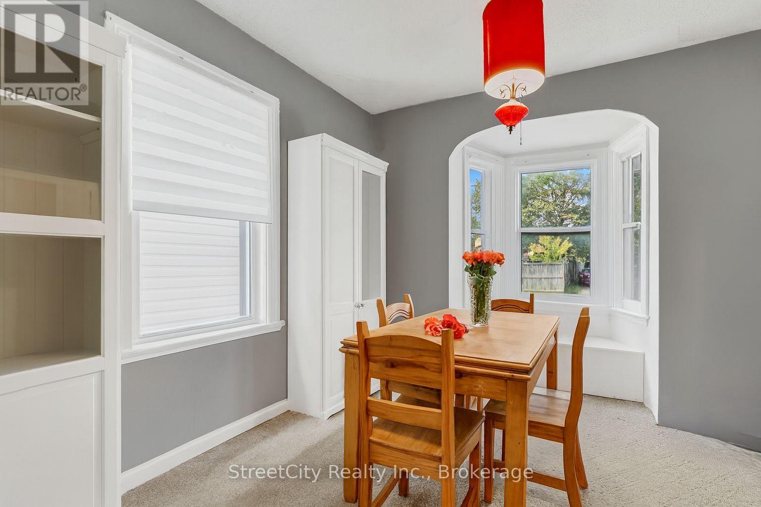 265 Front Street, Stratford, Ontario  N5A 4J1 - Photo 2 - X12473814