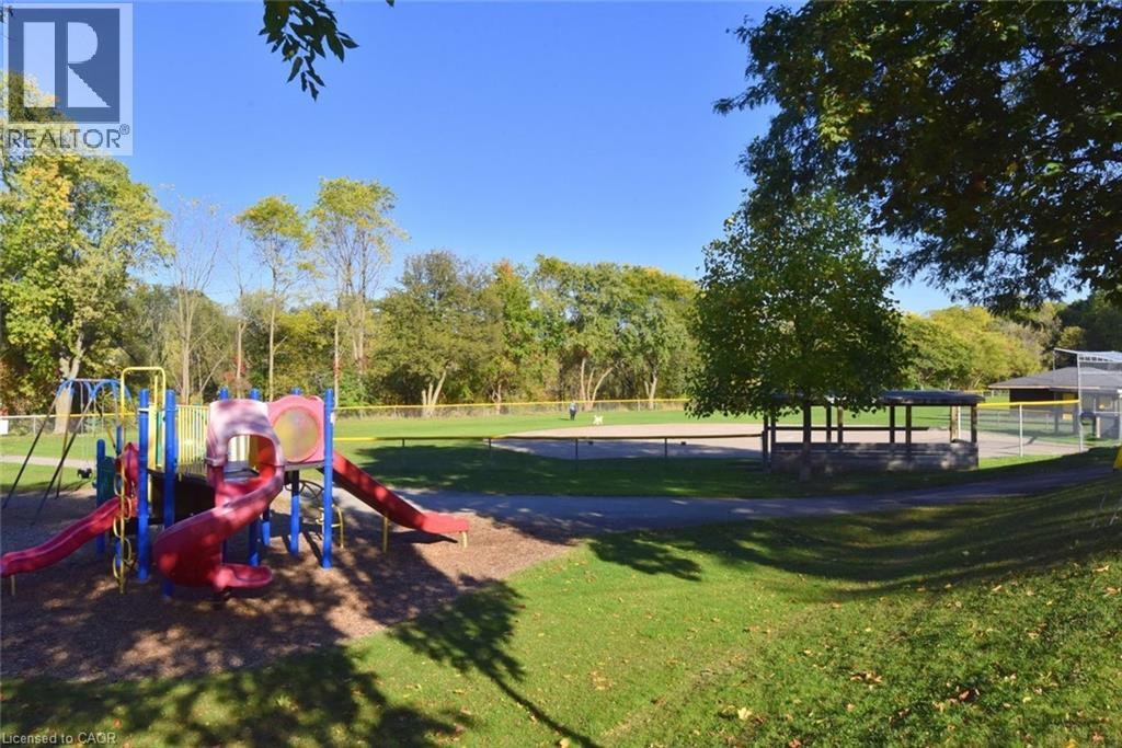 86 Mercer Street, Hamilton, Ontario  L9H 2N6 - Photo 49 - 40780947