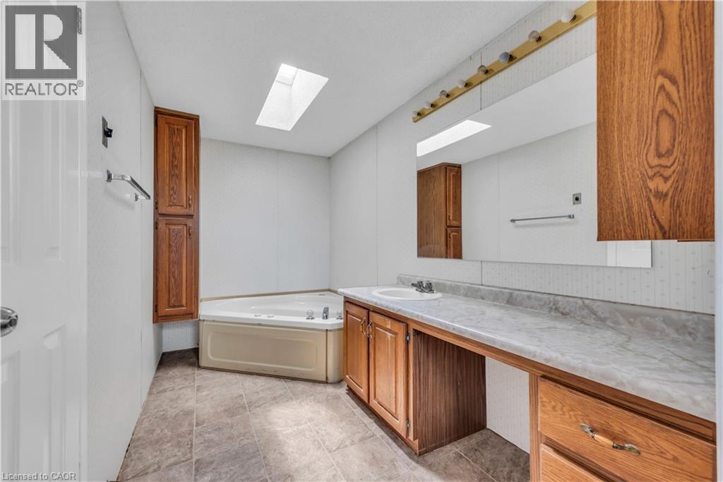 1141 Concession 1 Road S, Cayuga, Ontario  N0A 1C0 - Photo 18 - 40780890