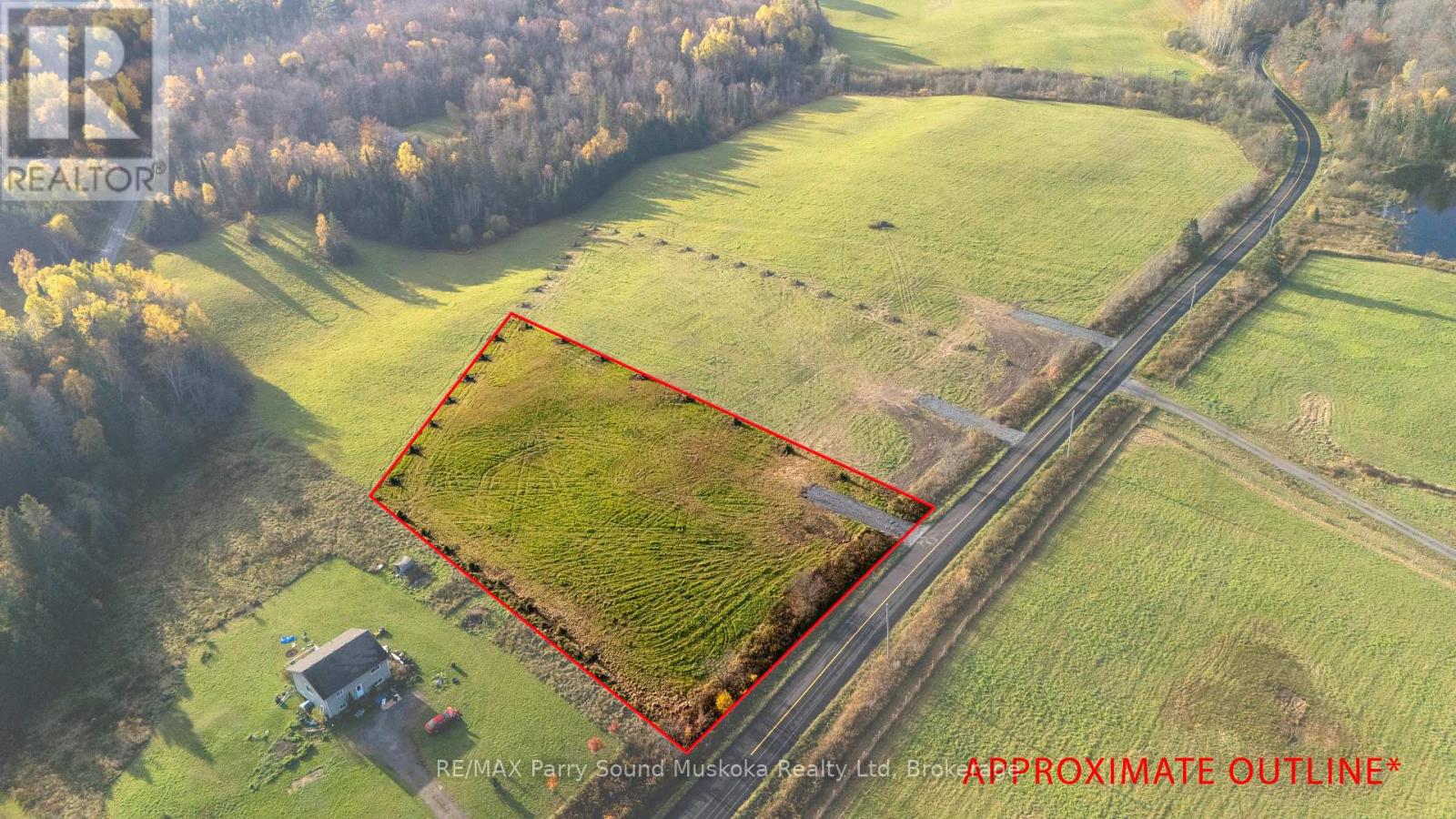 271 Balsam Road, Mckellar, Ontario  P0G 1C0 - Photo 2 - X12474039