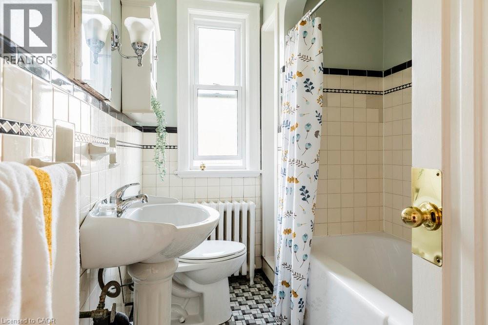 37 Lower Horning Road, Hamilton, Ontario  L8S 3E9 - Photo 20 - 40780555