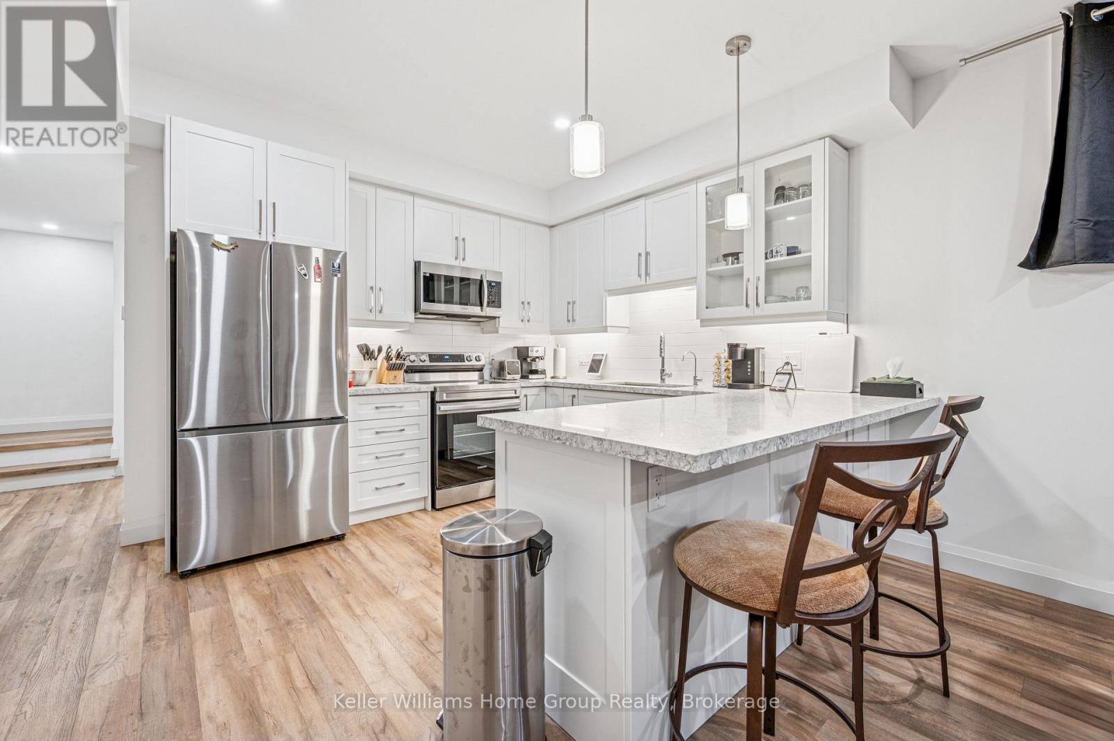 76 South Drive, Kitchener, Ontario  N2M 4B6 - Photo 31 - X12474120