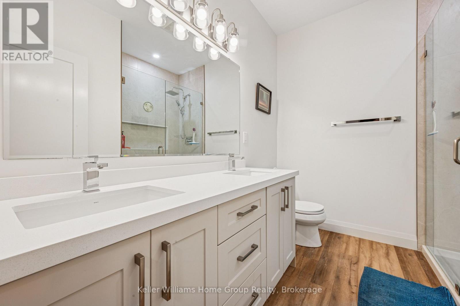 76 South Drive, Kitchener, Ontario  N2M 4B6 - Photo 39 - X12474120