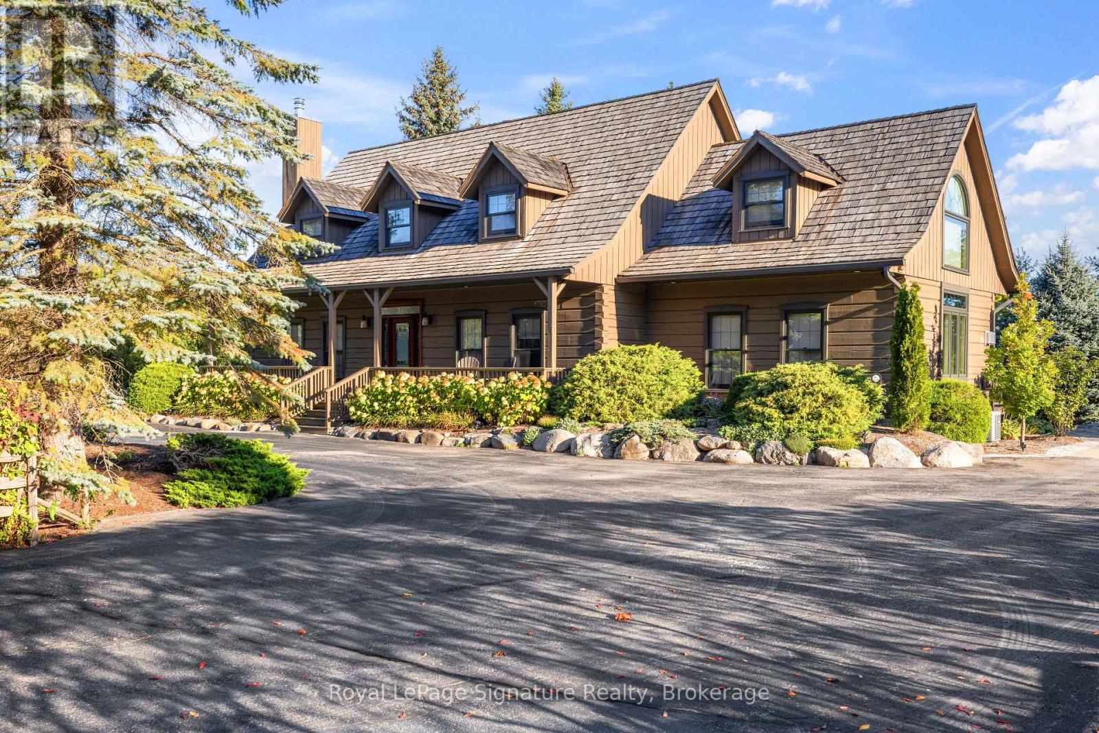 133 Old Lakeshore Road, Blue Mountains, Ontario  N0H 1J0 - Photo 3 - X12474151