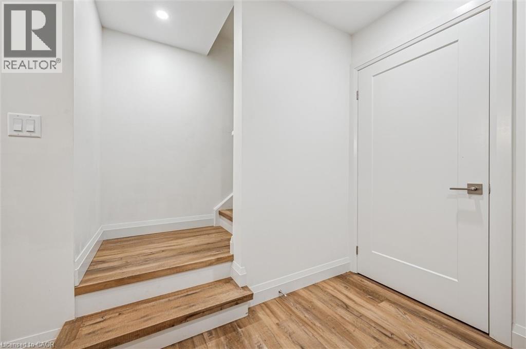 76 South Drive, Kitchener, Ontario  N2M 4B6 - Photo 23 - 40781086