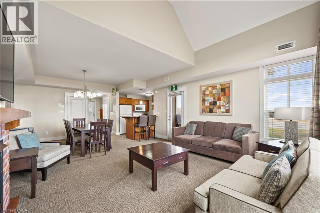 125 Fairway Court Unit# 228, The Blue Mountains, Ontario  L9Y 0P8 - Photo 12 - 40780852