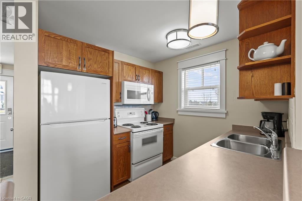 125 Fairway Court Unit# 228, The Blue Mountains, Ontario  L9Y 0P8 - Photo 23 - 40780852