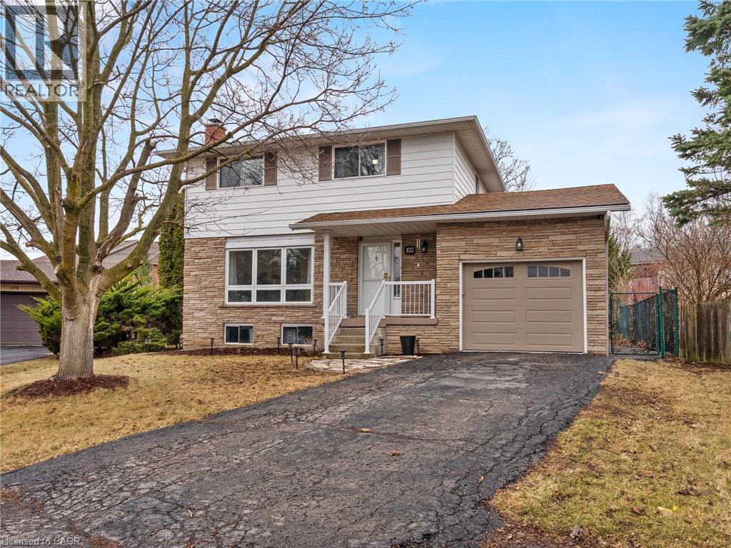 102 DUNDEE Drive, Caledonia, Ontario