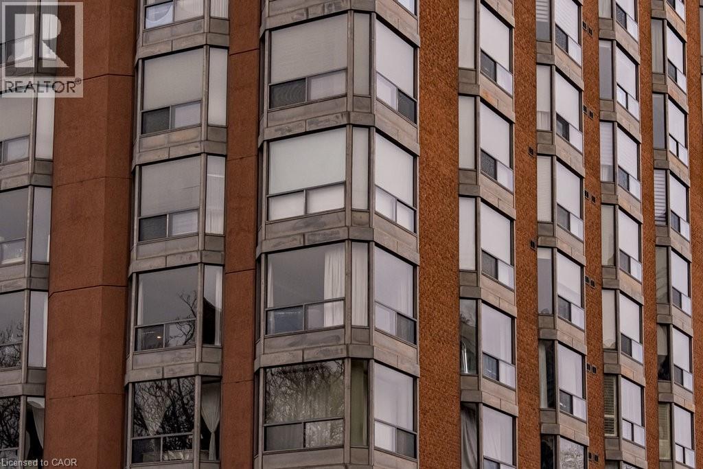 49 ROBINSON Street Unit# 900, Hamilton, Ontario