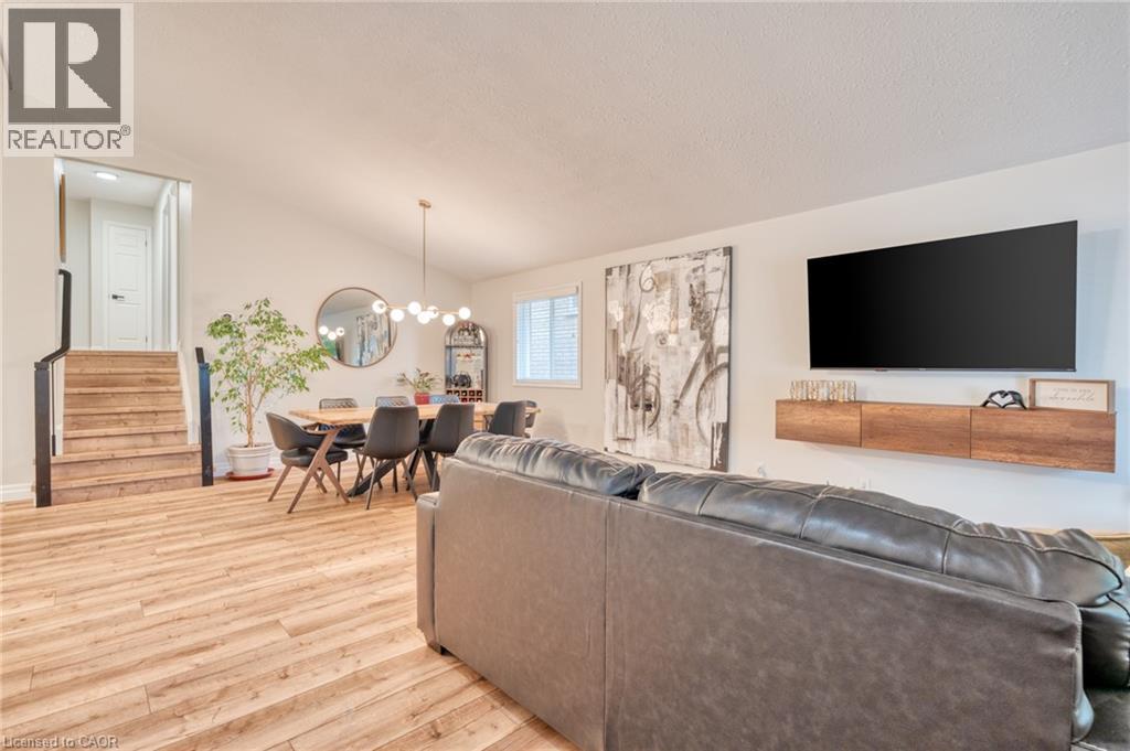 31 Bolzano Court, Hamilton, Ontario  L8W 3W7 - Photo 7 - 40780997